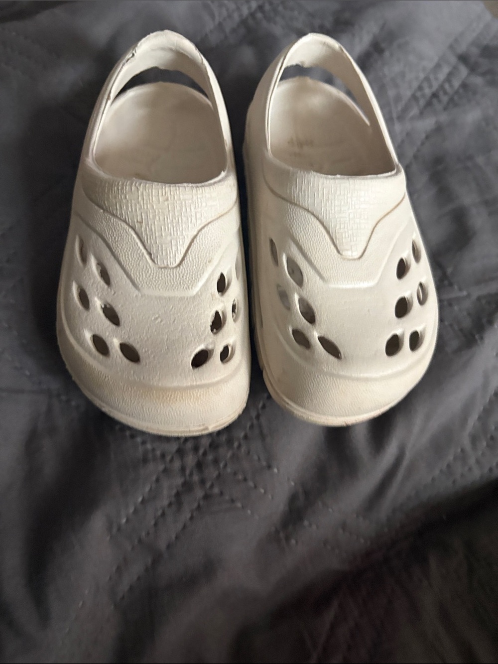Kids Lightweight Slip-On Clog - Cream